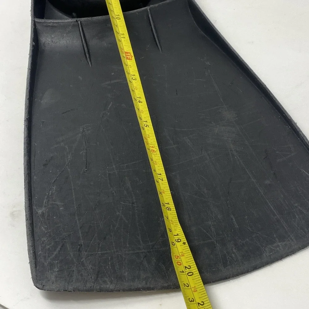 US Divers Compro Aqua Lung Pro Line Extra Small Size 5-7 Dive Fins Made in Italy